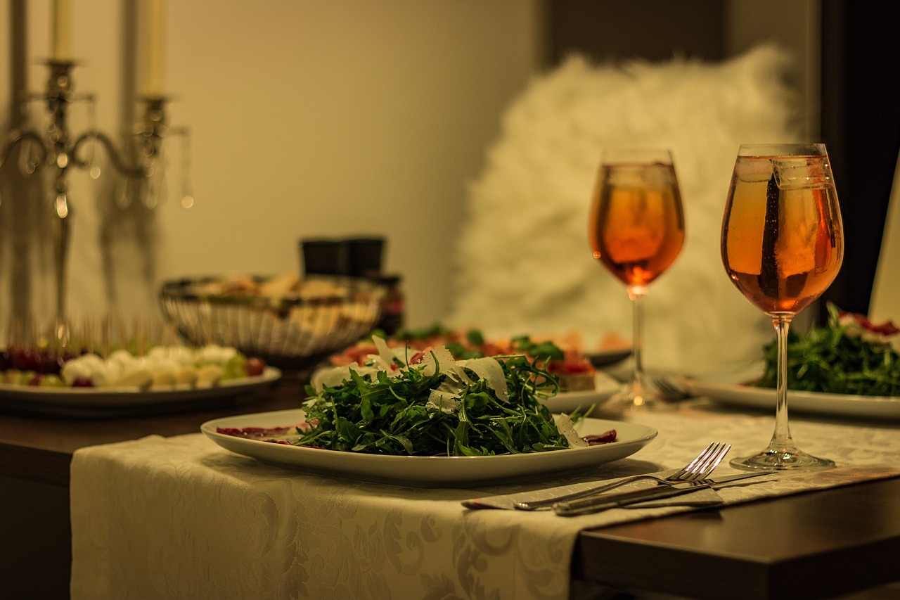 郑州美食广场招租最新动态，美食盛宴火热开启，招租火热进行中